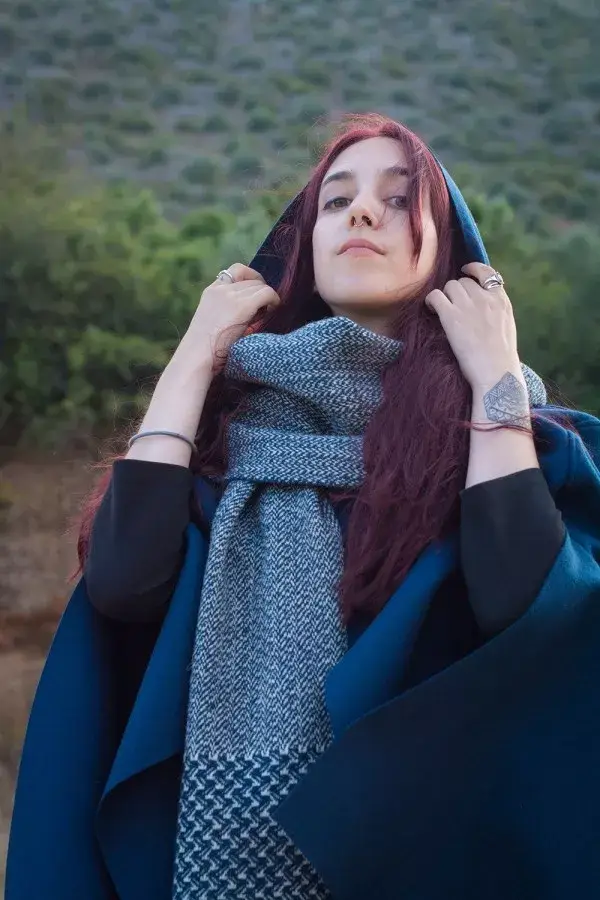 Chicoração – Cachecol - Mulher por atacado – Cachecol de lã Azul Óleo com Padrão Andorinha2