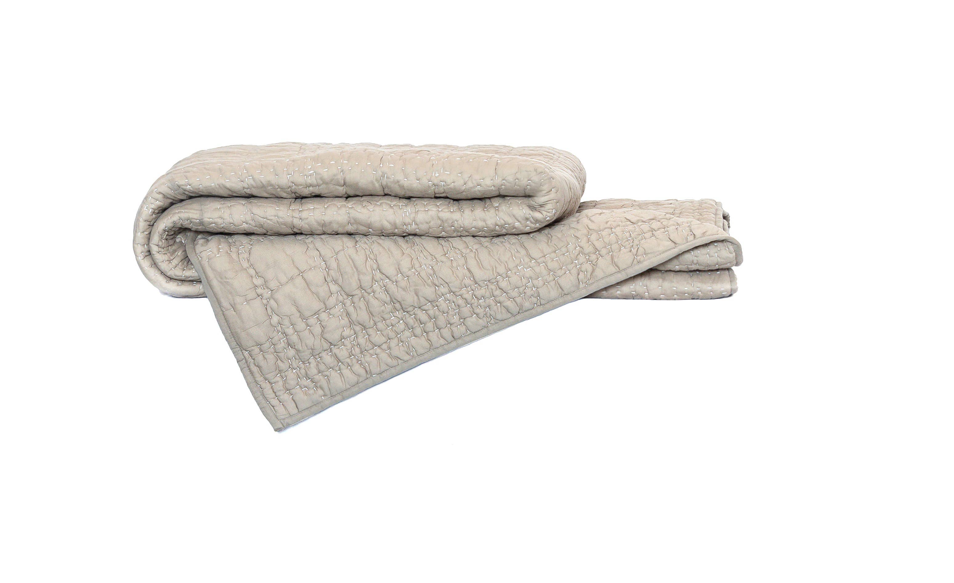 Neem Living - Wholesale Quilt - Check Box Quilt 92"x96"3