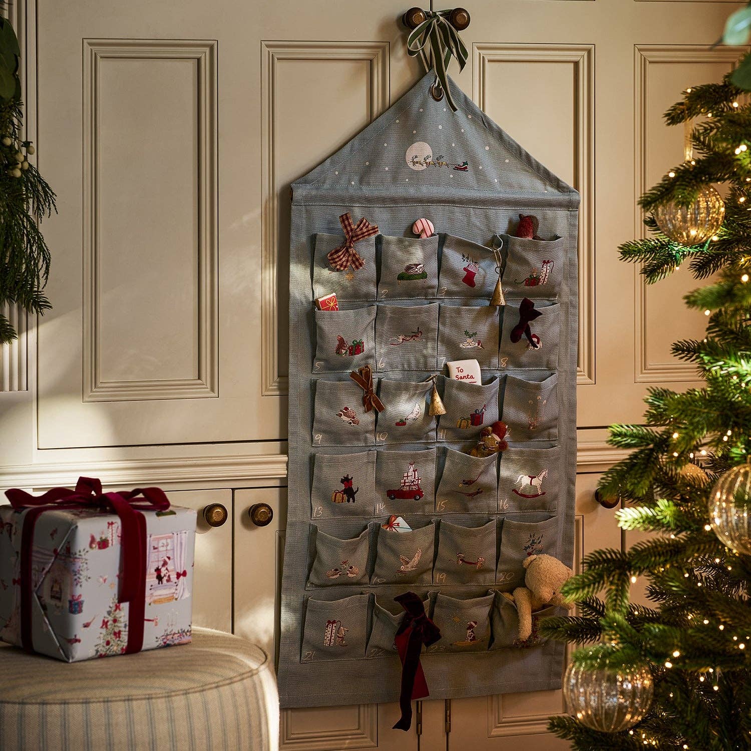 Sophie Allport - Vendita all'ingrosso Calendario dell'avvento - Calendario dell'Avvento in Tessuto Accogliente di Natale0