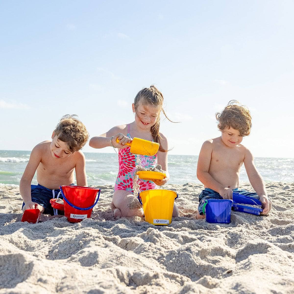 HABA USA - Wholesale Beach/Pool Toy - Kids & Baby - 2.5 Liter Pail for Sand & Snow (assorted colors)9