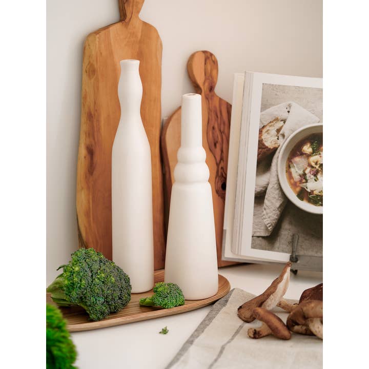 Jarrón de cerámica hecho a mano | Conjunto Morandi Pure de 2 | Blanco mate para venta al por mayor de Beige & Stone