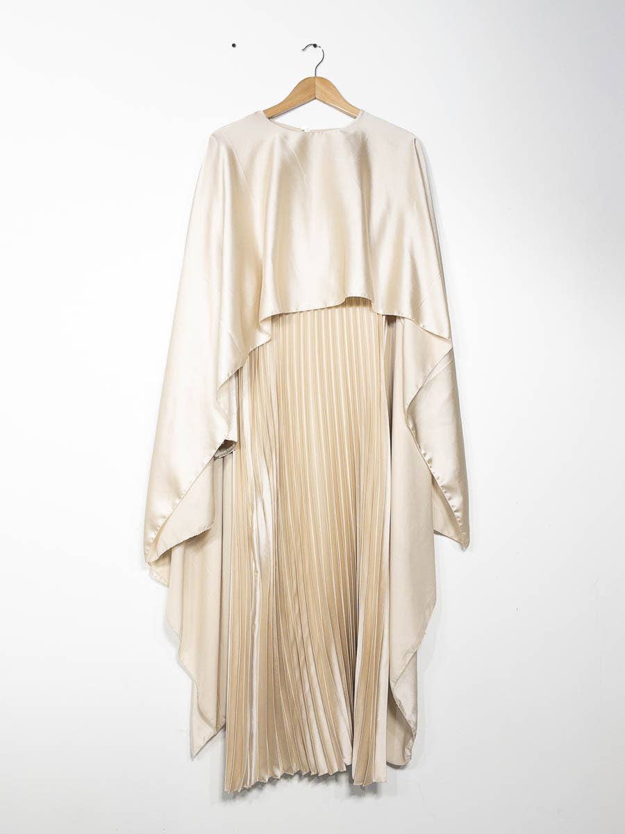 IDEAL OUTFIT - Vente Robe – femme - Abaya fluide plissée avec cape intégrée en satin ref:Y10213