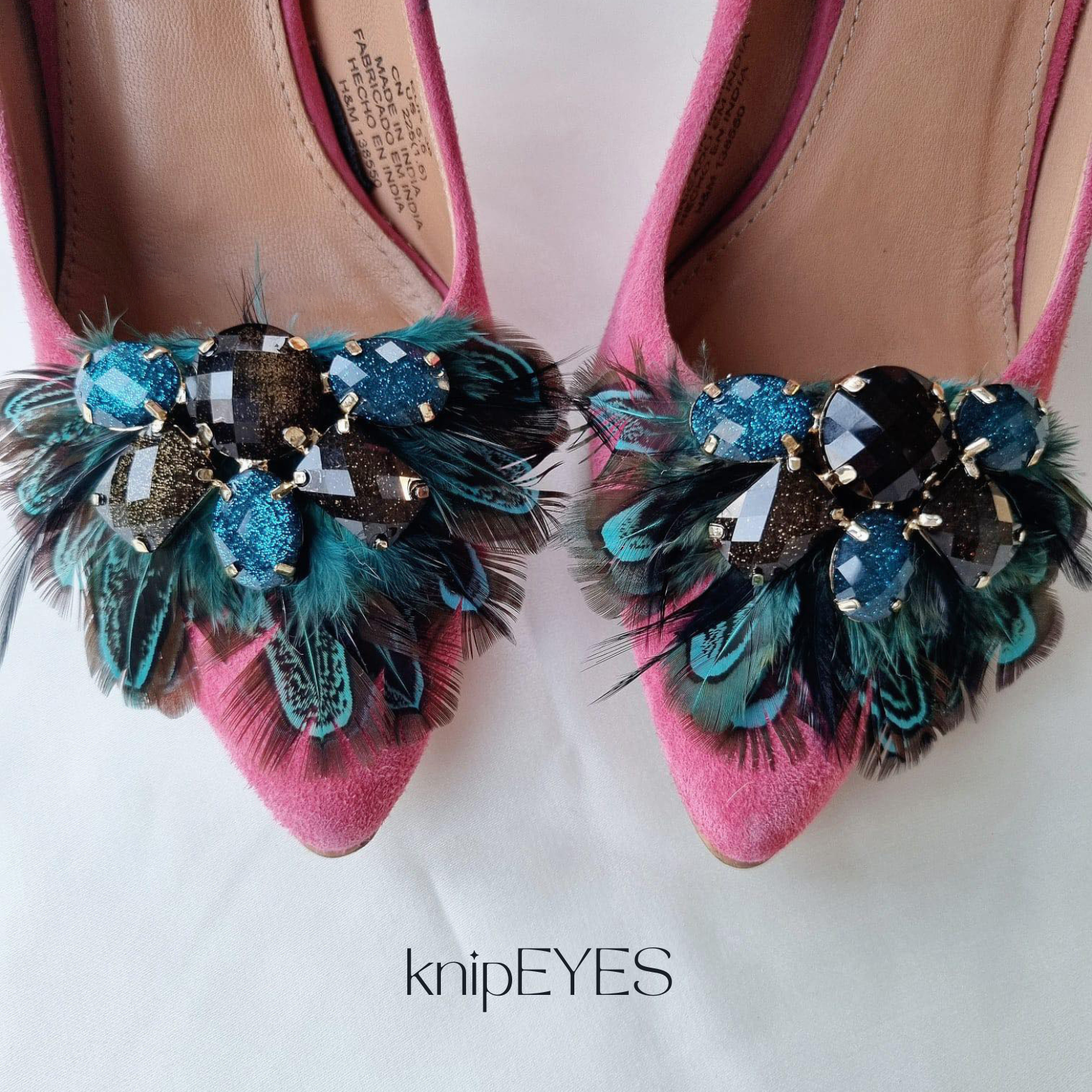 knipEYES – wholesale Shoe jewellery – Women’s – Shoeclips & Fashionclips Feather - Blue/Grey (per pair)6