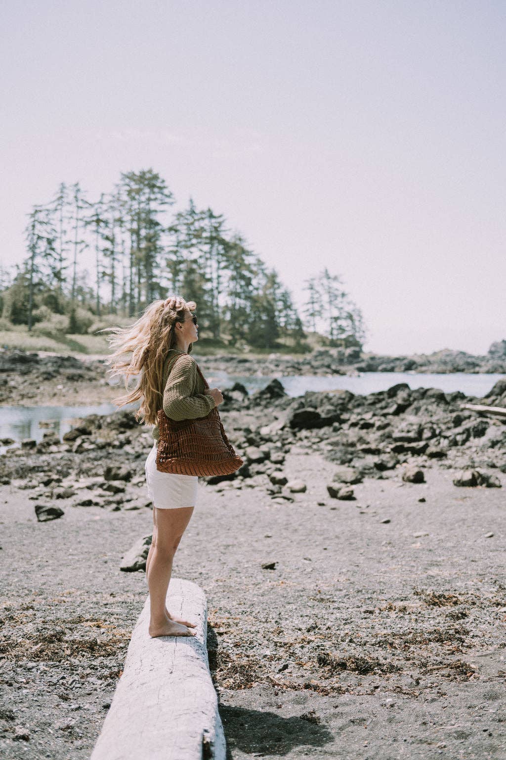 Happy French Gang – wholesale Beach bag – Luni Leather Woven Tan Bag13