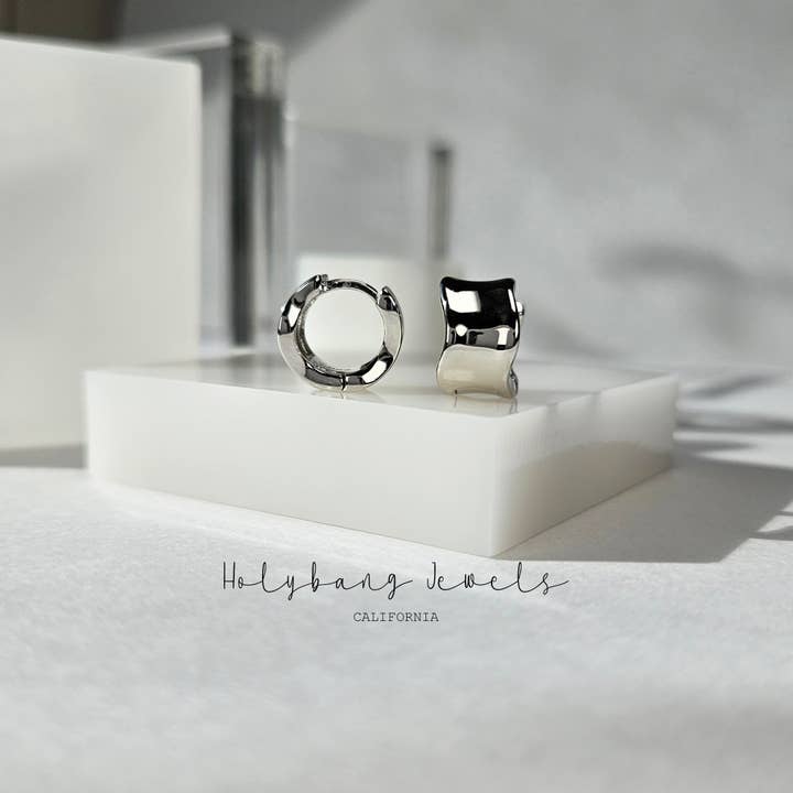 WAVY THICK HUGGIE EARRINGS - E-HT1633 / E-HT1632 for wholesale by HolyBang Jewels