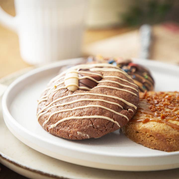 BISCUIT | MINI COOKIE - Kinder Bueno for engroshandel hos Cookiement