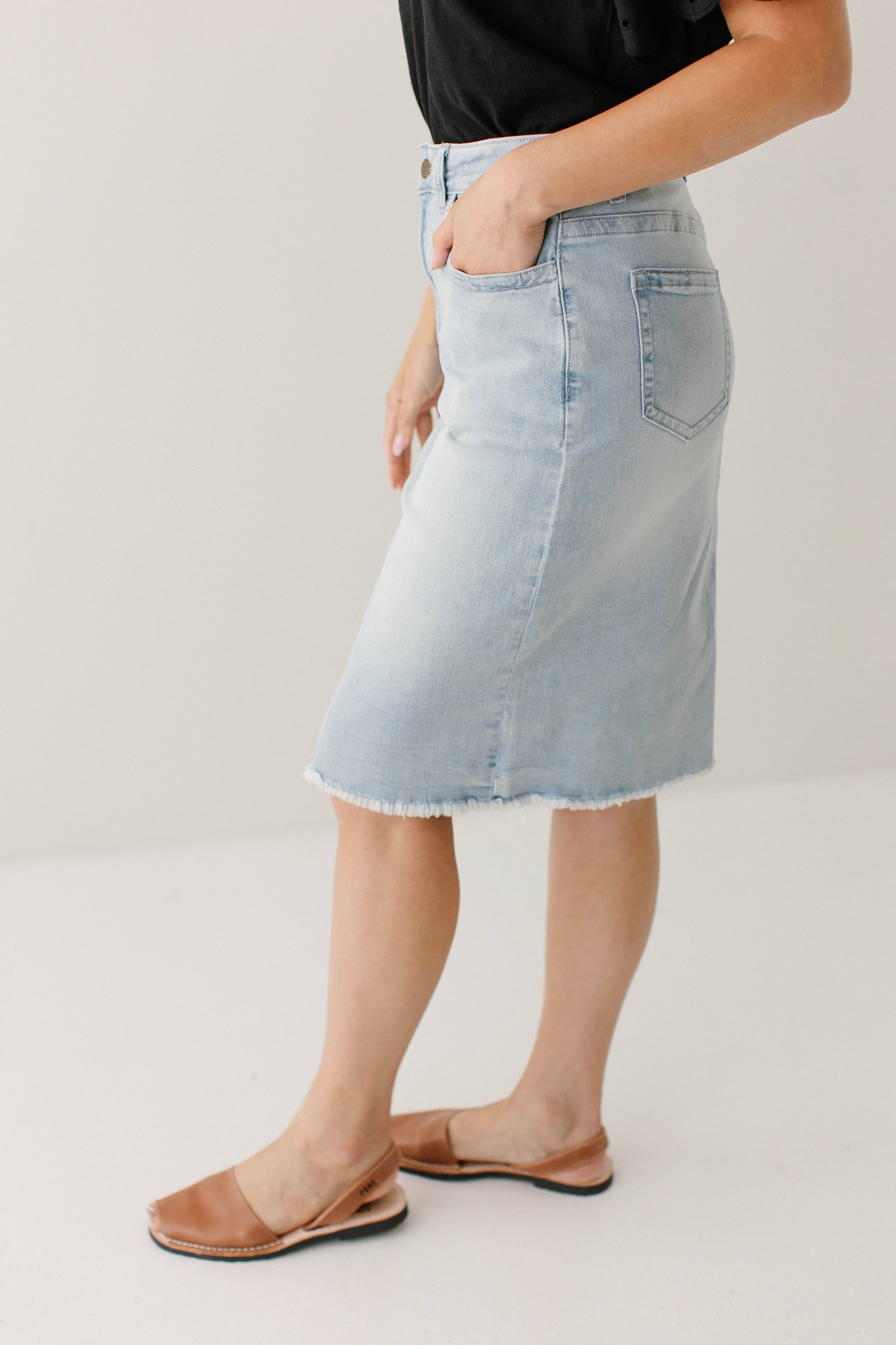 The Main Street Exchange - Wholesale Skirt - Women's - 'Lily' Stretch Denim Knee Length Skirt1