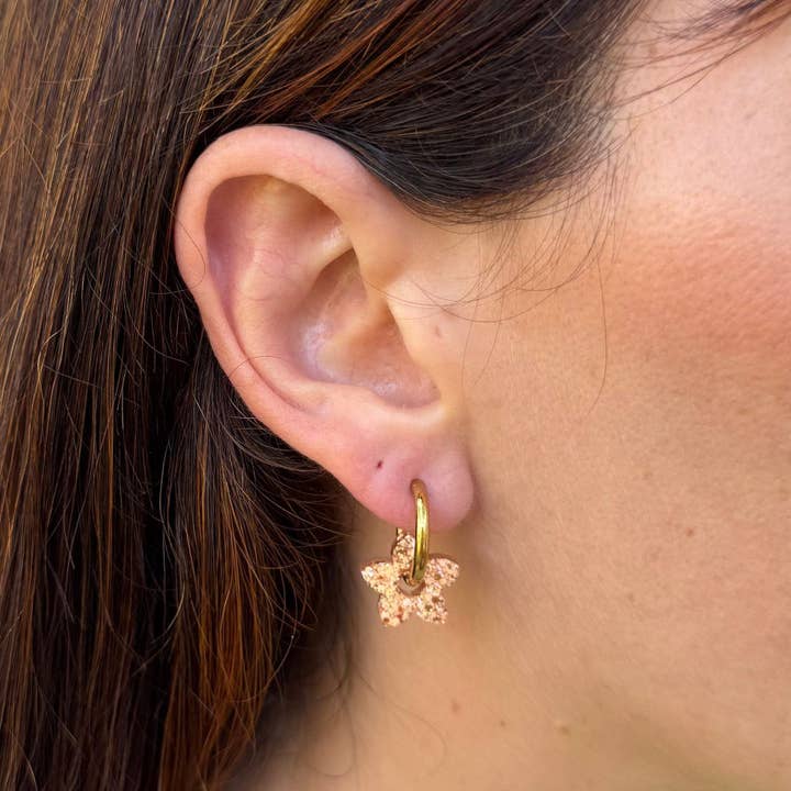 Mini Tiaré Peach Champagne Creoles for wholesale by Les Nicolettes