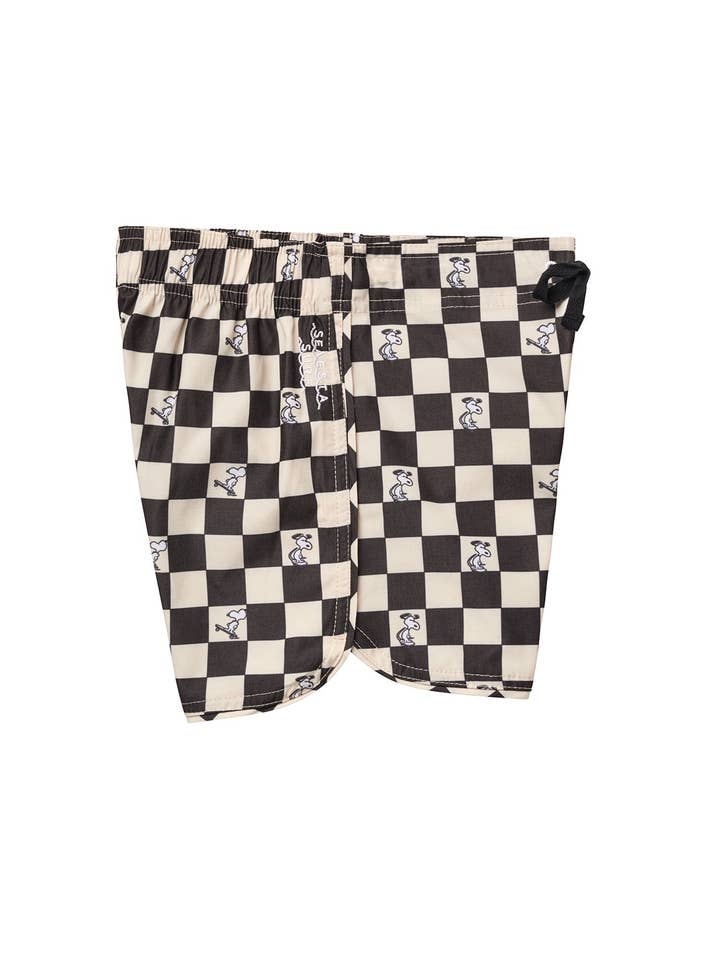 Seaesta Surf – wholesale Shorts – Kids – Seaesta Surf x Peanuts® Black & White Checkerboard Boardshorts / Strand5