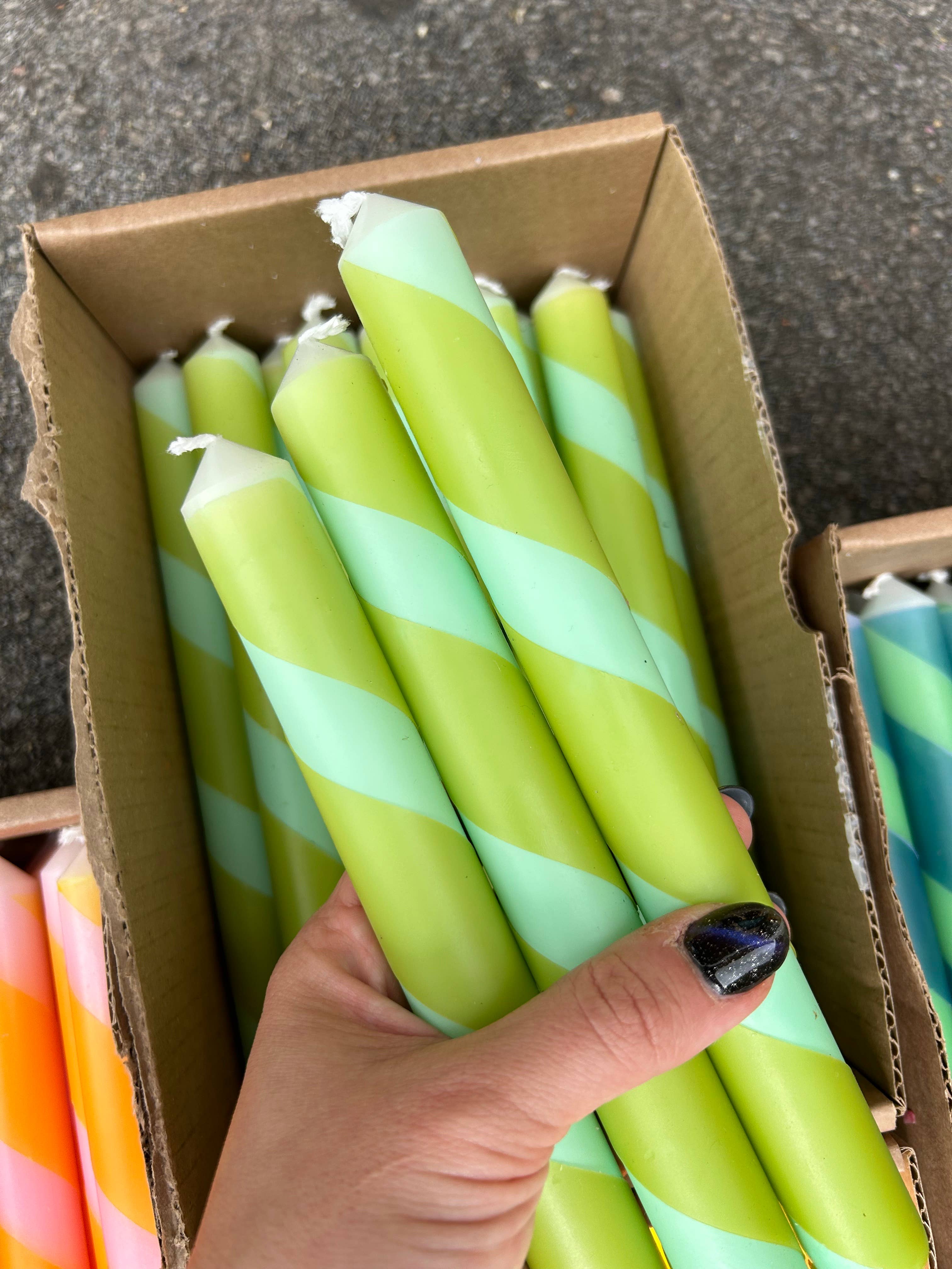 The Colour Emporium – wholesale Tapered candle/candlestick – Twisted stripe Candle individual 15