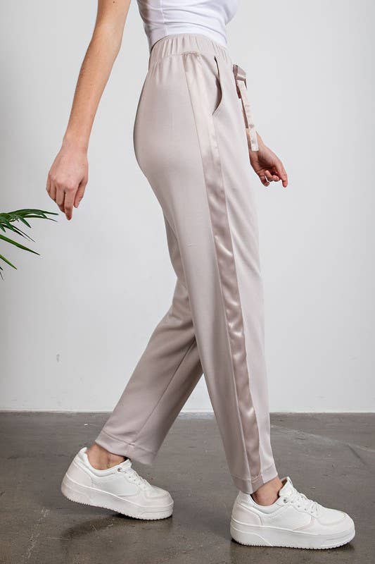 Sunday Morning - Wholesale Lounge Sweatpants/Joggers - Women's - P146237 Straight Leg Jogger with Side Satin Detail6