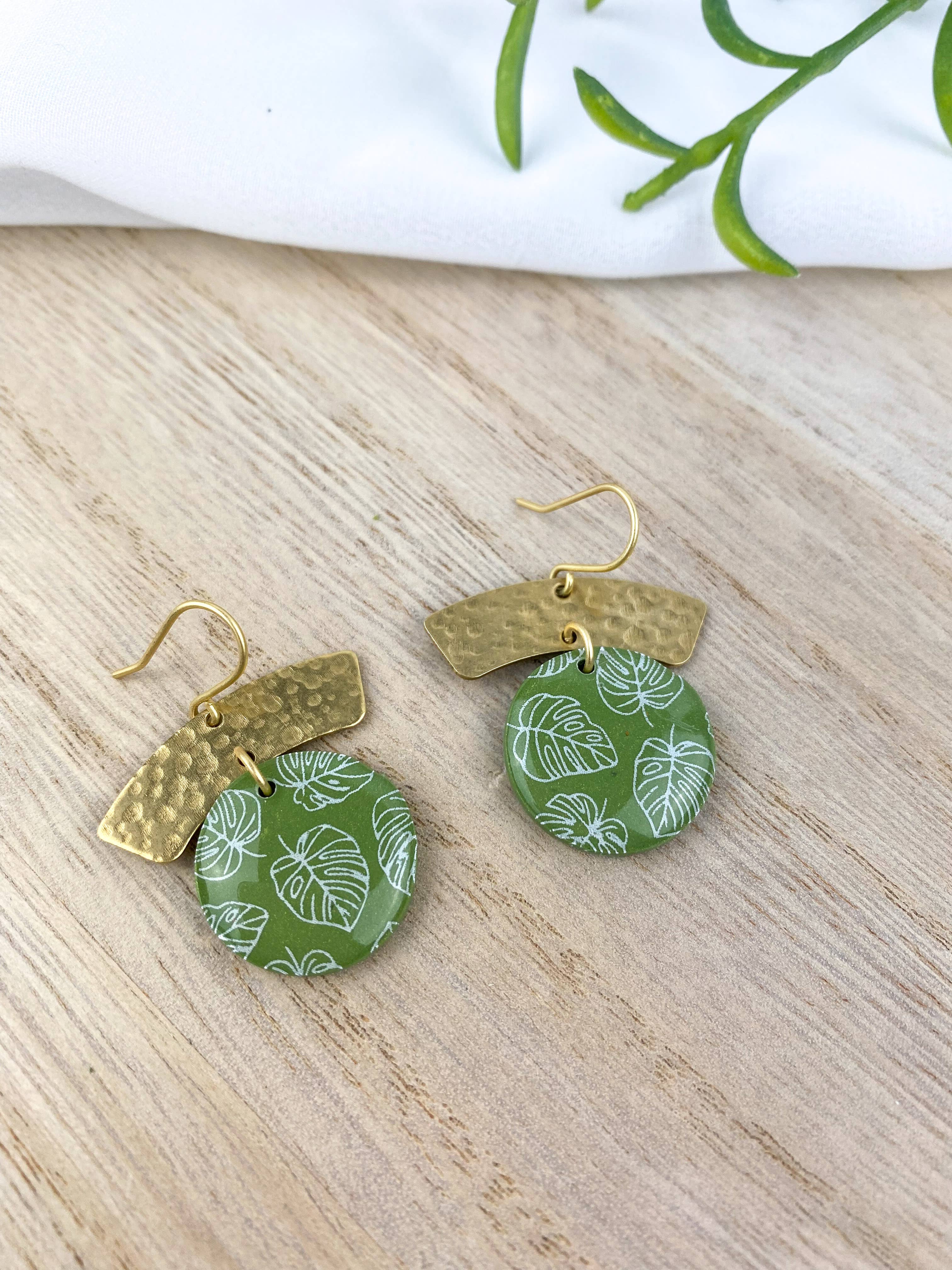 Light Shine - Wholesale Dangle Earrings - Monstera Leaf Dangle Earring | Green Spring Clay Drop |Plant22