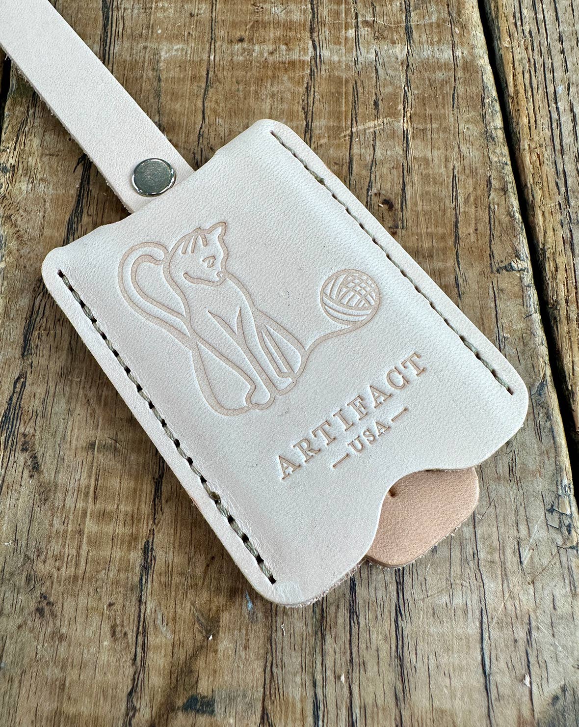 ARTIFACT - Wholesale Luggage Tag - Identification / Luggage Tag1