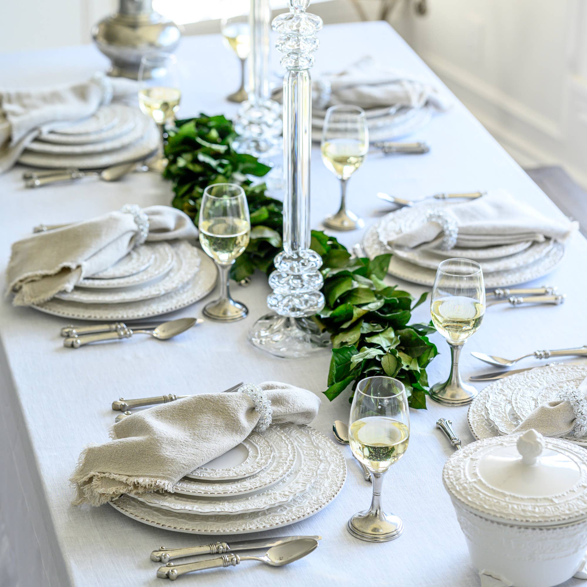 Arte Italica & Crown Linen Designs - Wholesale Charger Plate - Renaissance White Charger6