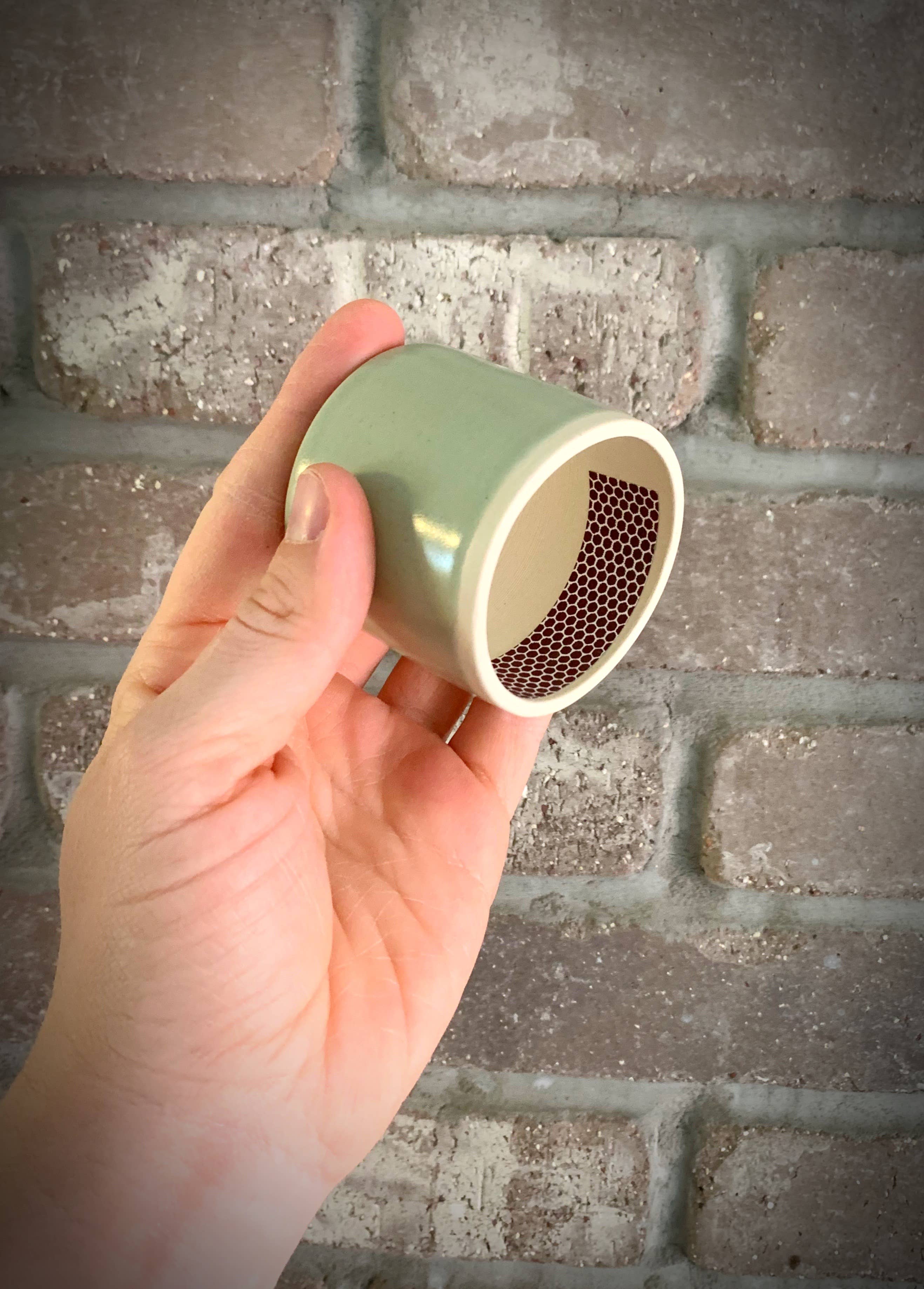 Sift Ceramics - Wholesale Match Holder - Matchstick Striker1