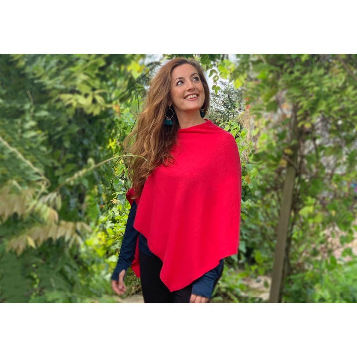 Creatico - Wholesale Poncho – Women's - House of Conti Firenze Cashmere Blend Italian Poncho Regular13