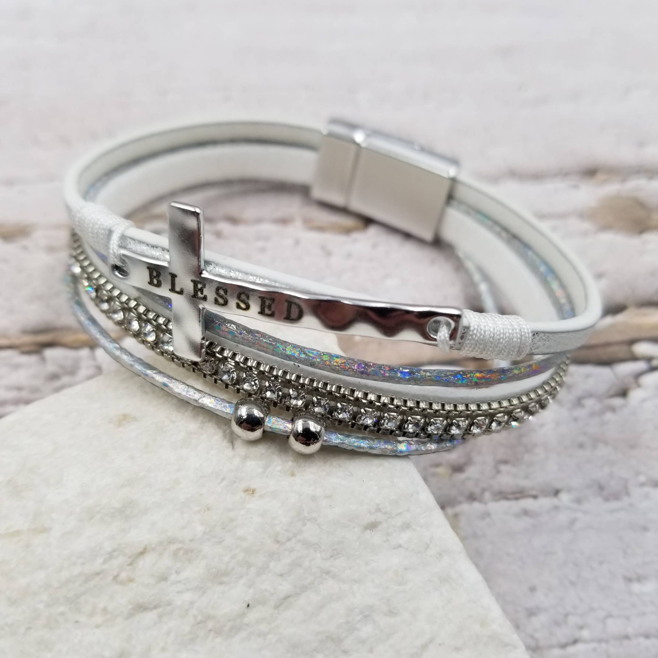 Treasure Wholesale – wholesale Bangle bracelet – BLESSED Cross Multi-layer Magnetic Leather Bracelet3