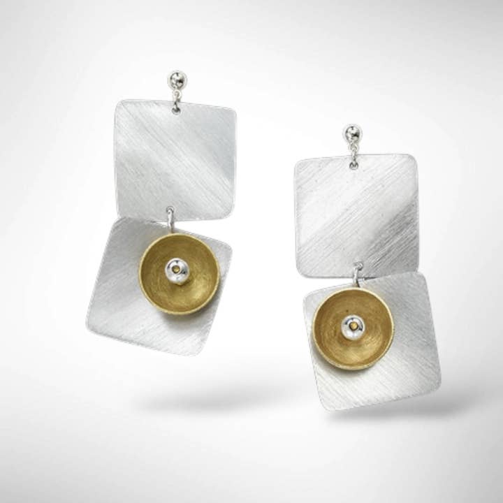 Chick Boss LLC – wholesale Hängande örhängen – SPRAY långa böjda rutor blandade Metal Post örhängen