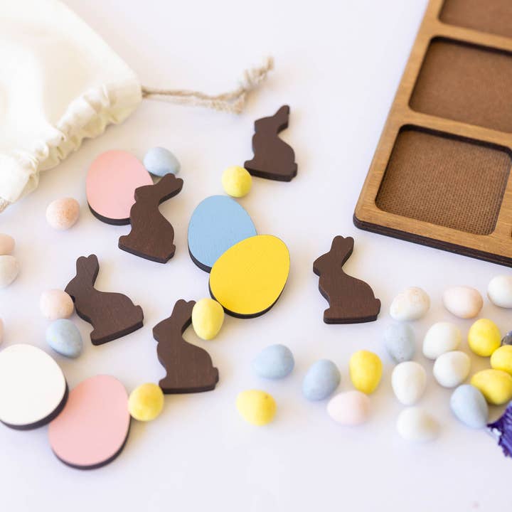 This & That Etc. - Wholesale Board Game - Chocolate Bunny vs. Cadbury Eggs Tic-Tac-Toe
