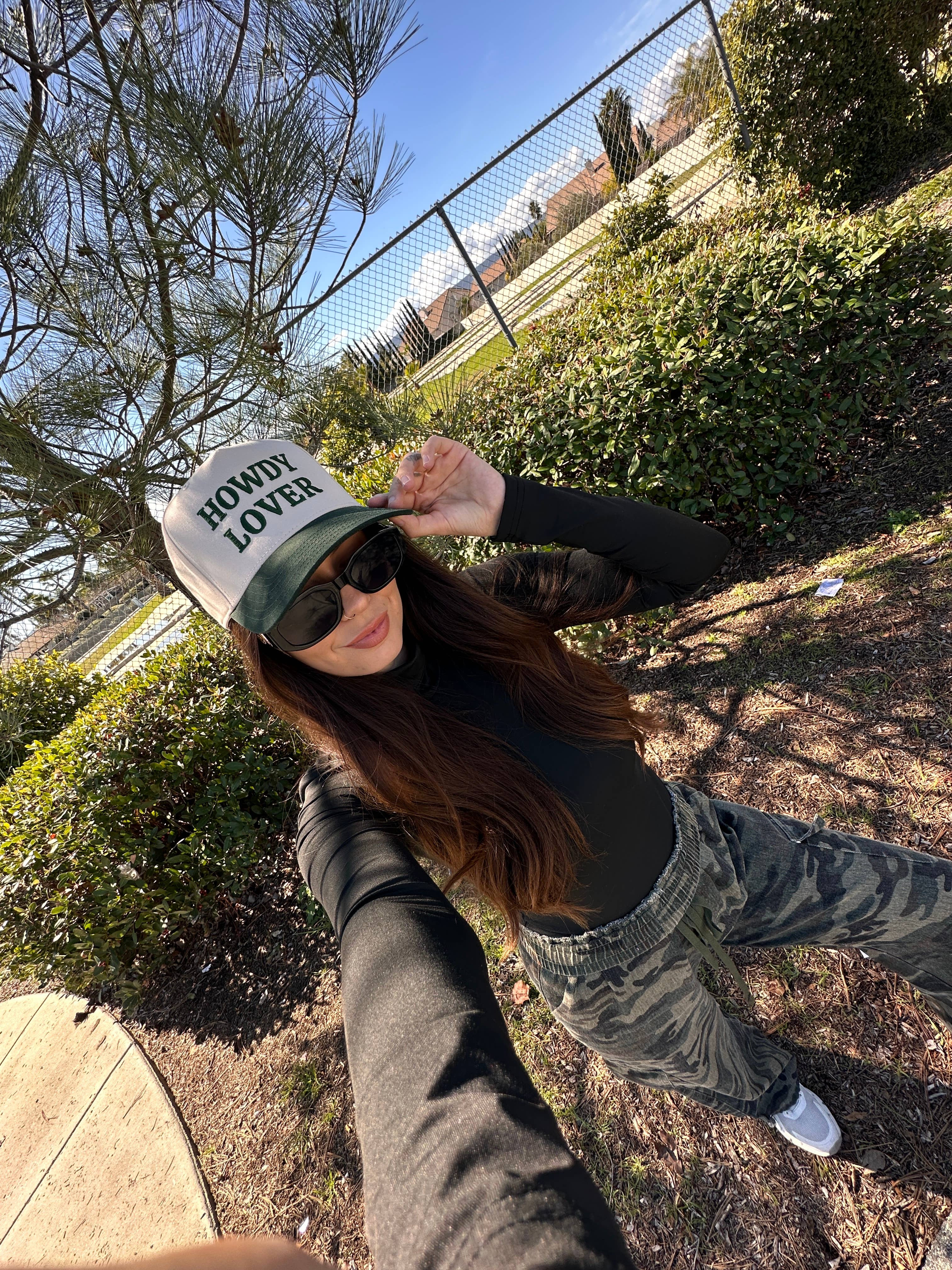 Electric label – Großhandel Trucker-Cap – Damen – Howdy Lover hat Valentinstag7