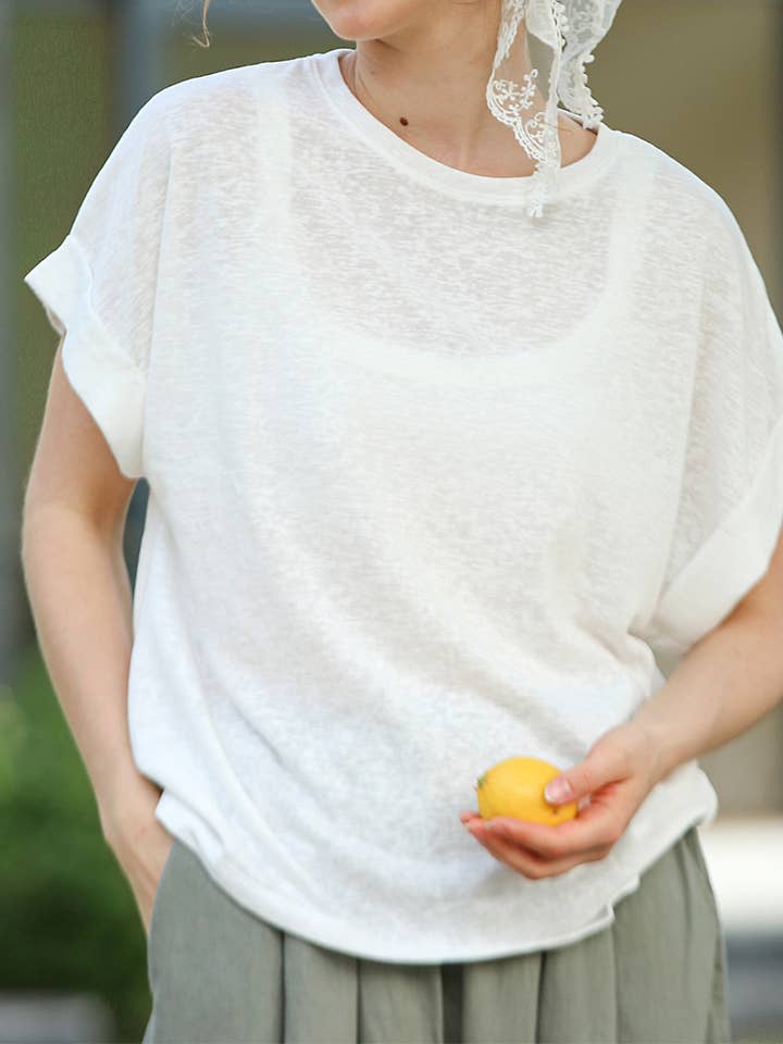 WHITE French slouchy cotton and linen blend T-shirt for wholesale on Faire