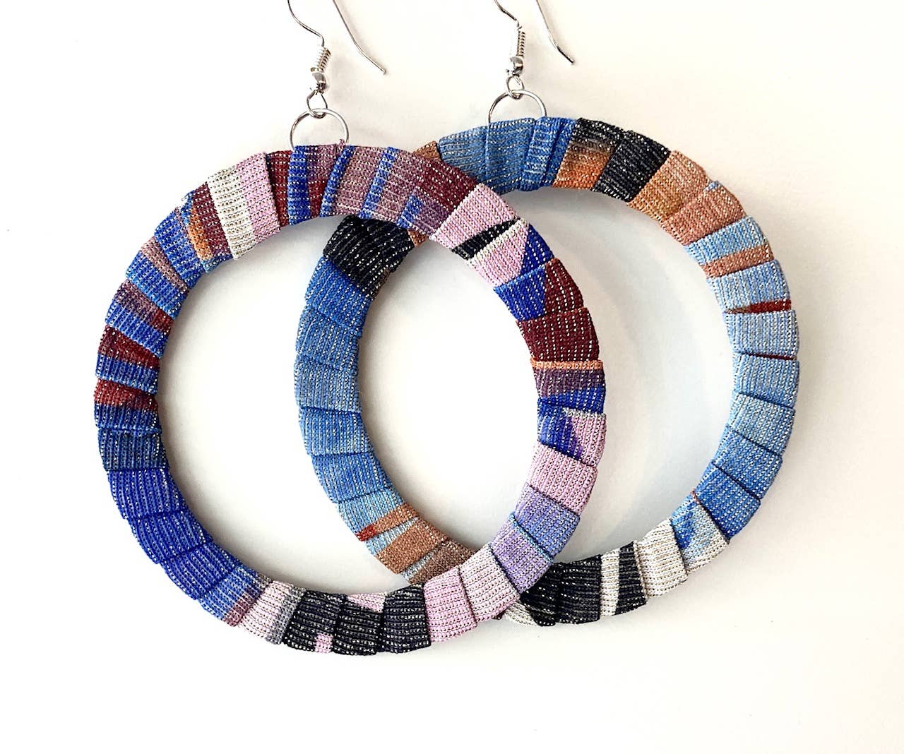 Yodi Body - Vendita all'ingrosso Orecchini a cerchio - Orecchini MONIKA zero waste waste econyl2