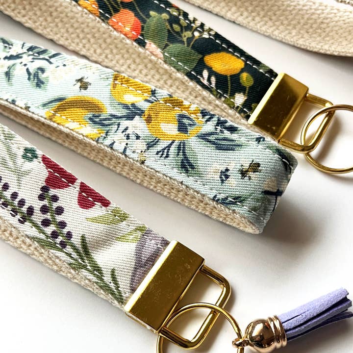 Westmoreland Place - Wholesale Keychain - Women's - Key Fob Wristlet - Tropical Foliage 3