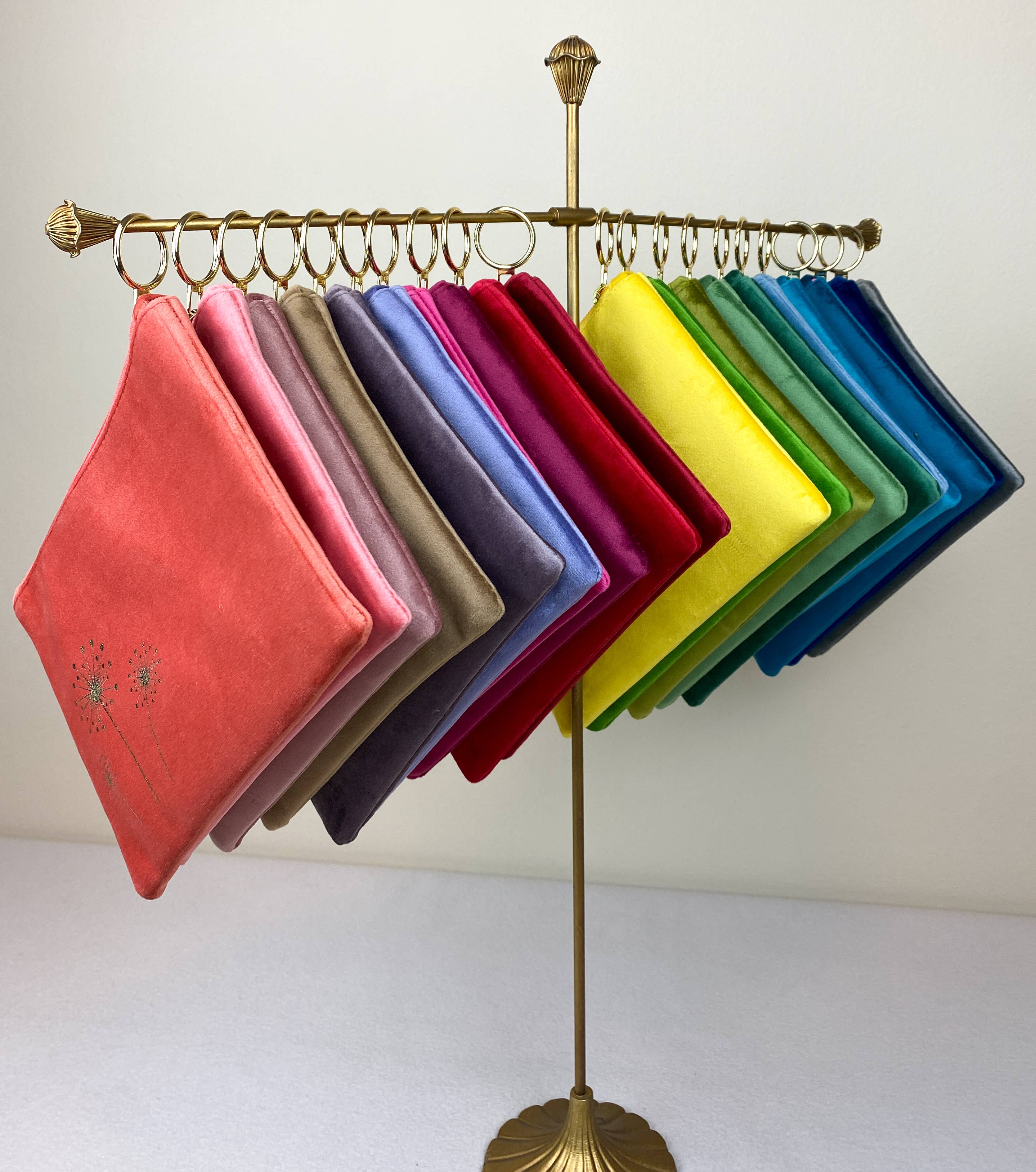 Herzilein-Wien GmbH - Venta al por mayor Bolsa para maquillaje - Bolsa de Navidad de Terciopelo para Coche - Neceser de Mujer10