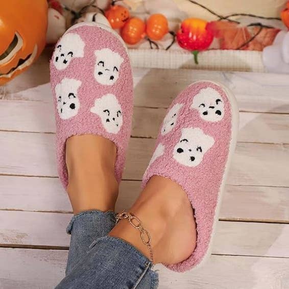 Zapatillas acogedoras de fantasma rosa de Halloween para venta al por mayor de Thomas and Lee Company