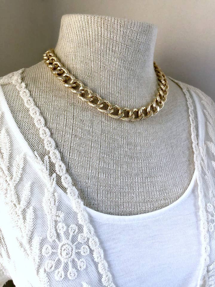 Gold Chunky Chain Necklace - Single Strand for wholesale by Hamrick Avenue