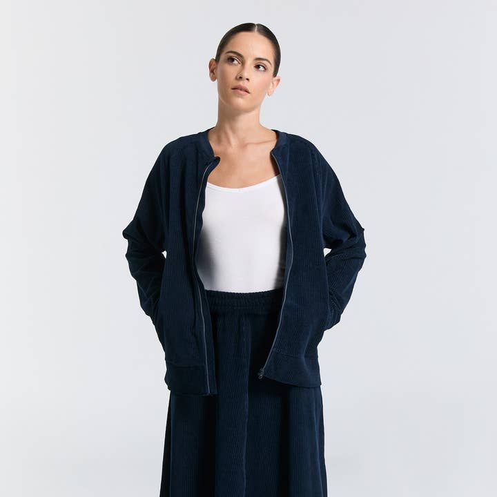 9234-045 | Unisex baseballjas - nachtblauw voor wholesale door Leela Cotton