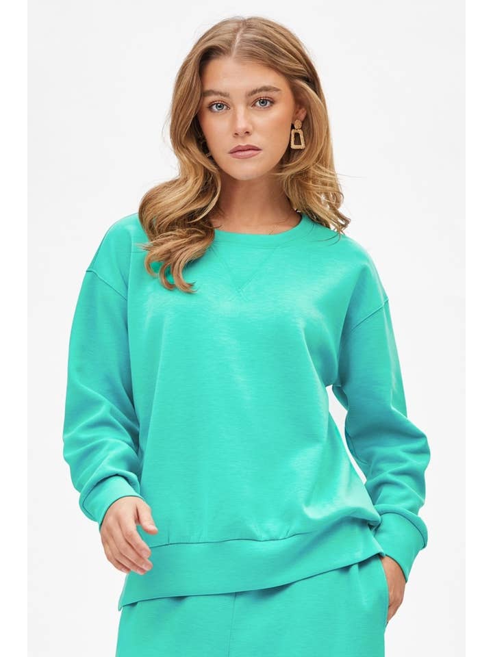 Dear Scarlett - Wholesale Lounge Set - Women's - Crew Neck Pullover + Jogger Set TRVSET-MALIBU12