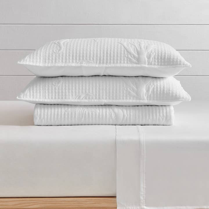 Blanc Ensemble de courtepointe mer en point de croix en vente sur Faire3