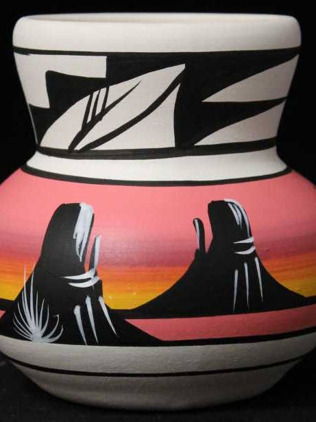 11056 Pot Arc-en-ciel du Désert 4 1/2 x 4 1/2 pour la vente par Cedar Mesa Pottery