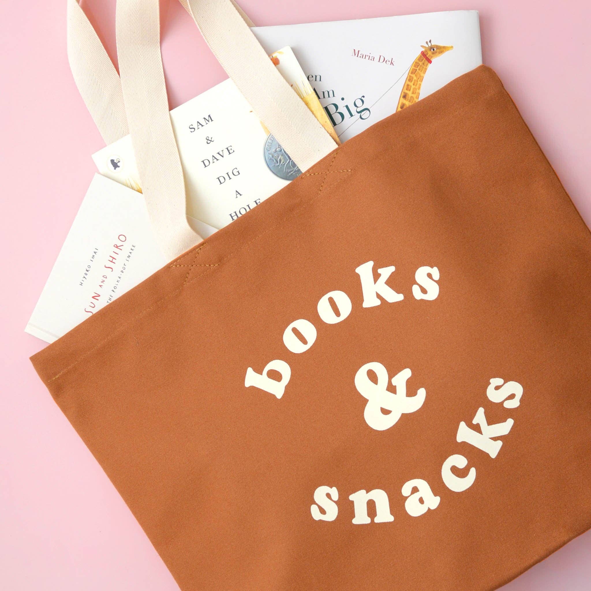 Alphabet Bags - Vente Tote bag – unisexe - Sac cabas en toile beige « Books & Snacks »1