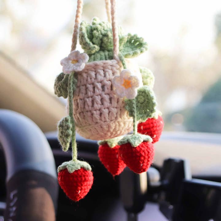 Crochet Strawberry & Daisy Flower Plant Car Mirror Hanging for wholesale by Anh2 LTD