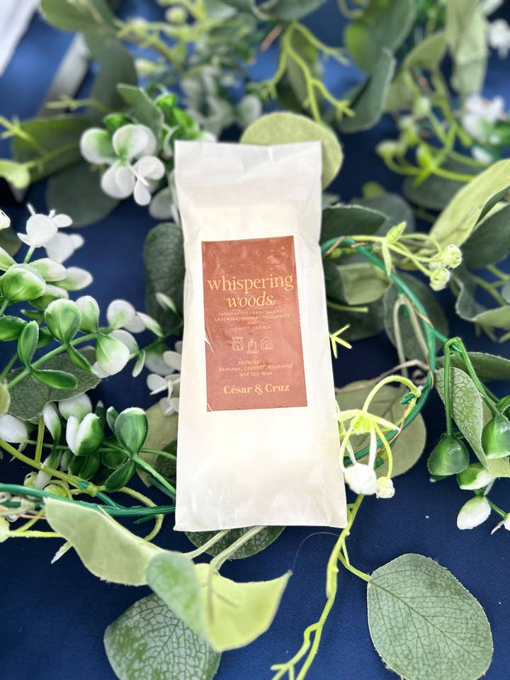 Whispering Woods Snap Bar Wax Melts
for wholesale by César & Cruz