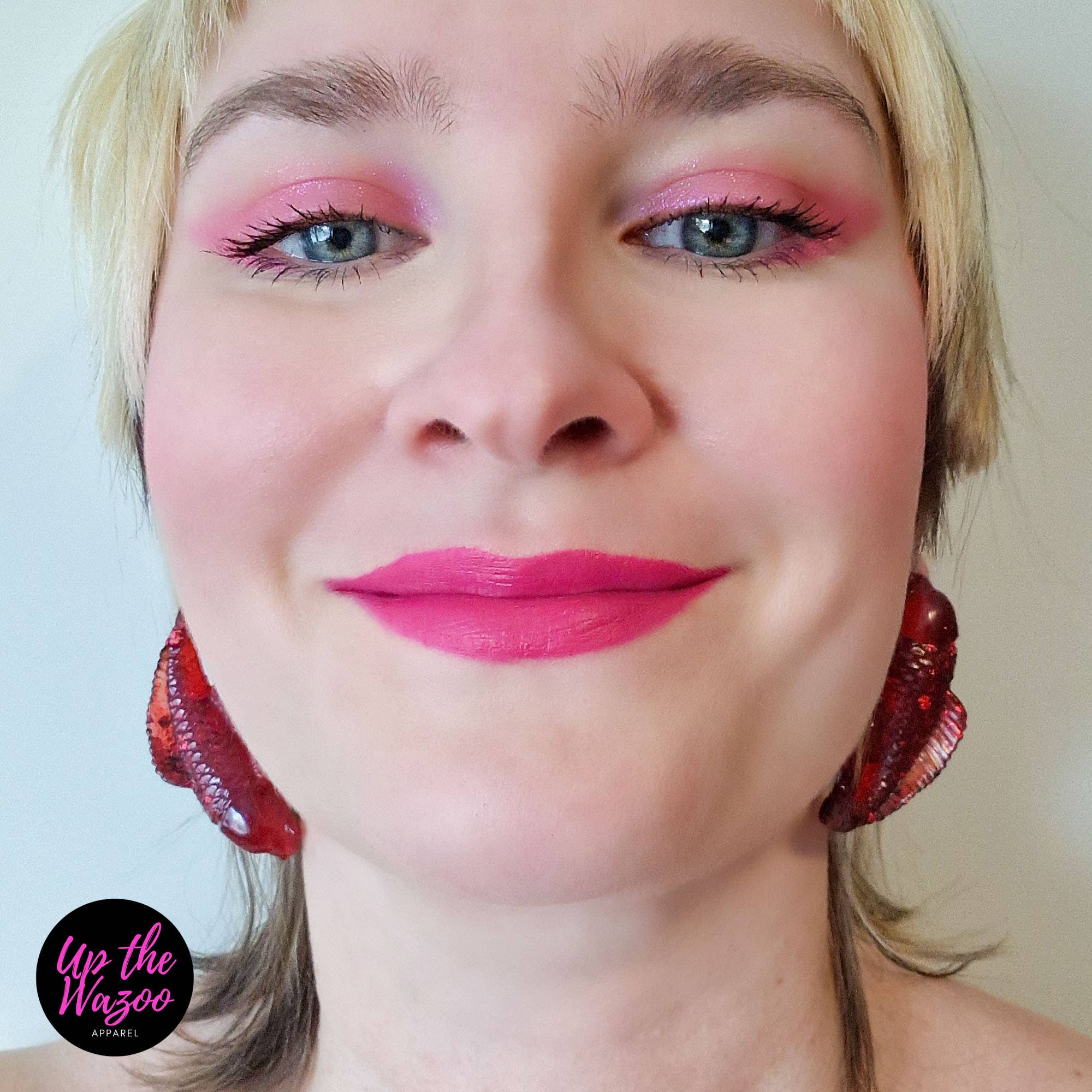 Up the Wazoo Apparel - Wholesale Knopjes/oorstekers - Fraaie Lokaas, Vurige Rood - Handgemaakt Op Bestelling2