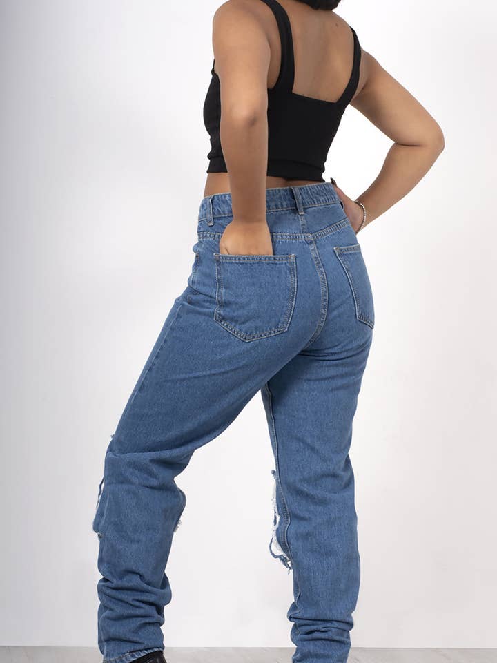 Mørkeblå MØRKEBLÅ ÅBNE RIVEDE KNÆ MOM JEANS for engroshandel på Faire