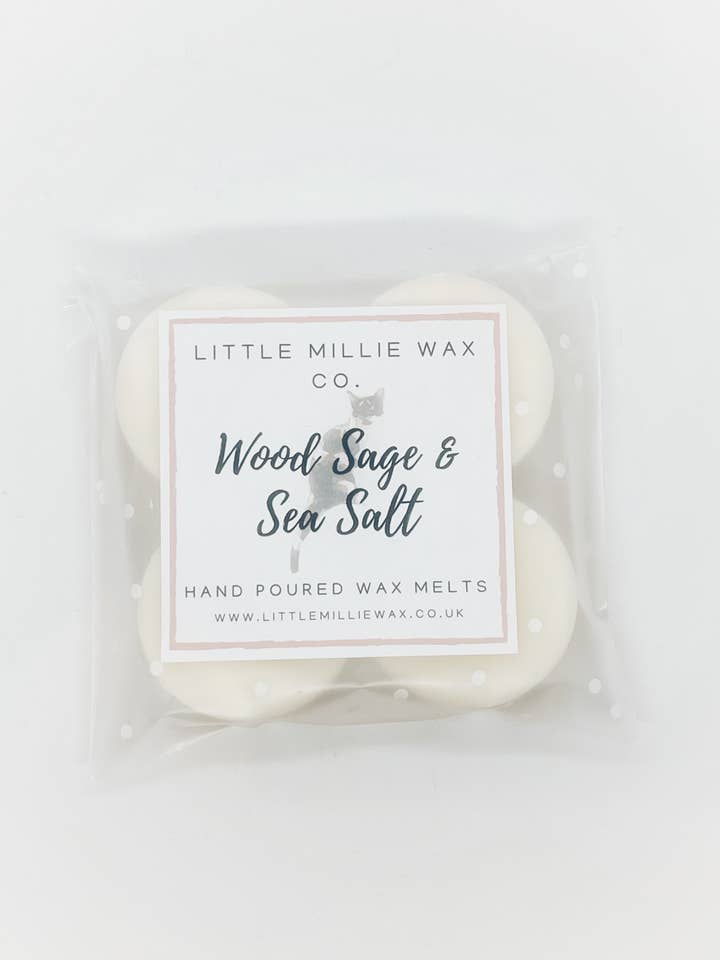 Cire à fondre à la sauge des bois et au sel de mer (4 par paquet) pour la vente par Little Millie Wax Co.