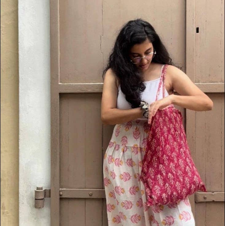 Shakti.ism - Wholesale Tote Bag - Women's - Slim Sari Tote Bag with Pocket: Ethically Handmade in India4