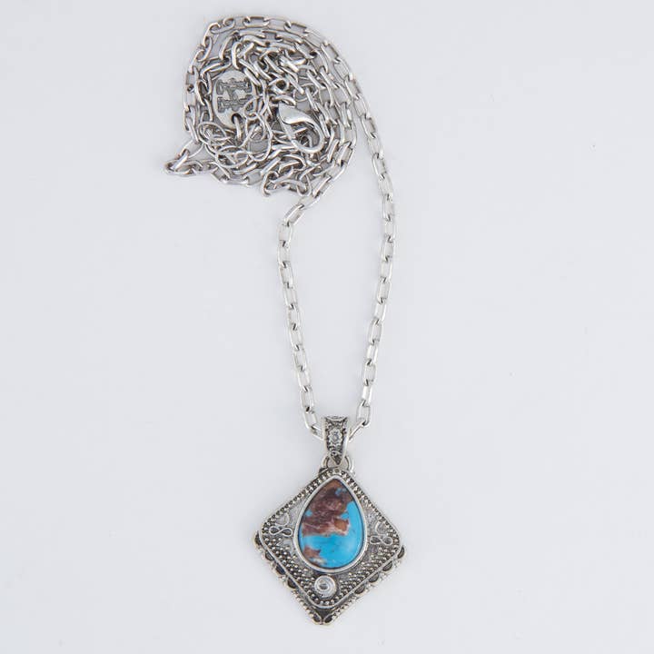 Howard's - Wholesale Pendant/Charm Necklace - Asteria Square Blue Stone 18" Pendant Necklace2