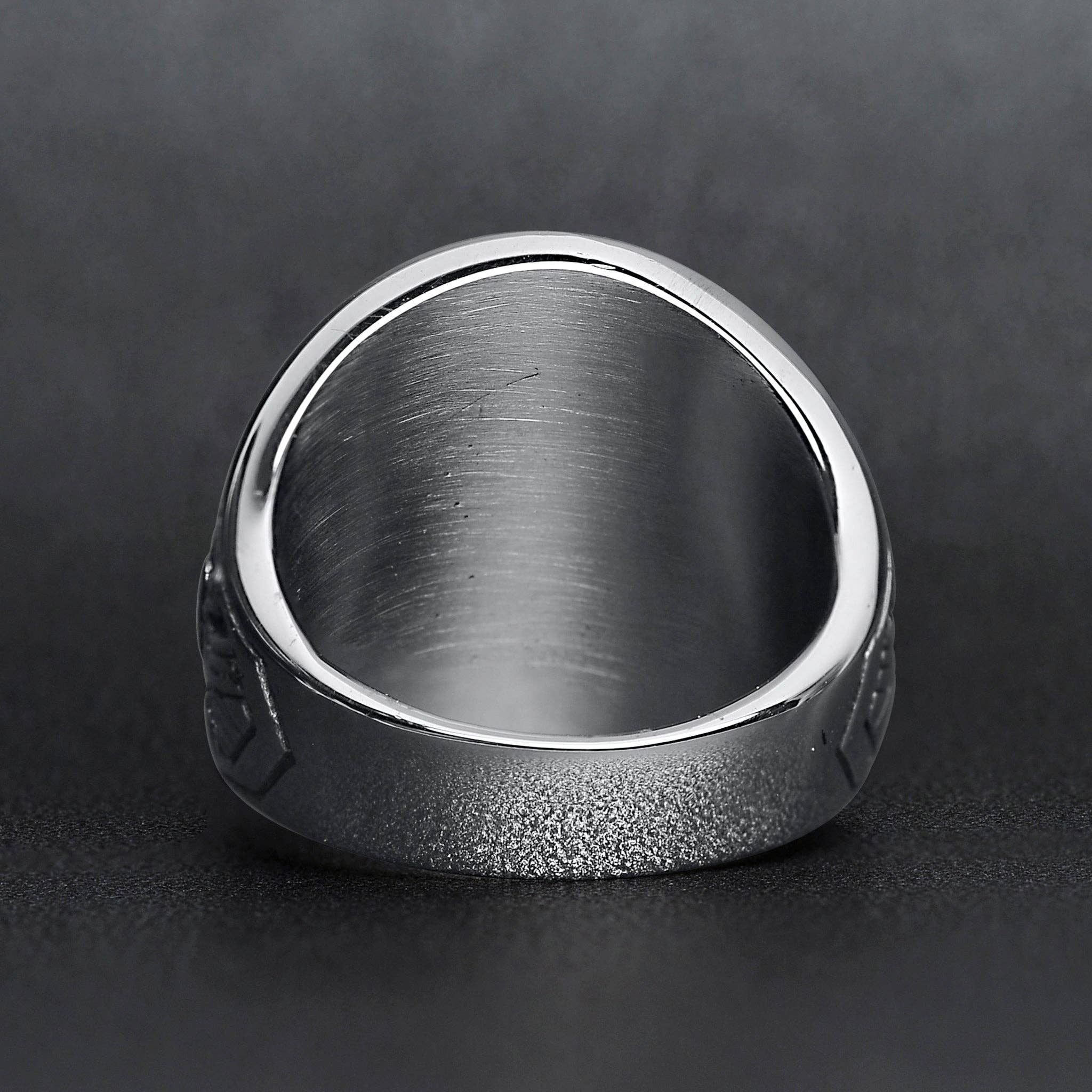 WJW – Großhandel Cocktail-/Statement-Ring – United States Army Edelstahlring mit rotem Mittelstein6