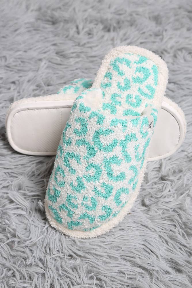 Hana - Wholesale Slippers - Women's - Leopard Print Fuzzy Microfiber Slipper15