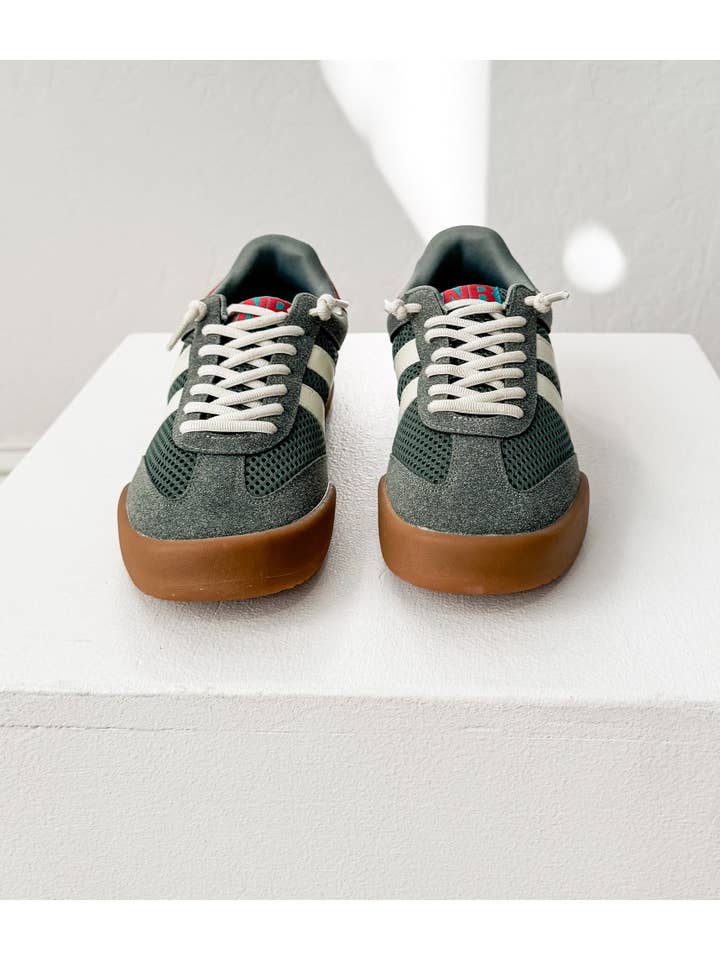 Naughty Monkey Open Pack - Wholesale Lifestyle Sneakers - Women's - Brita Sneaker in Green3