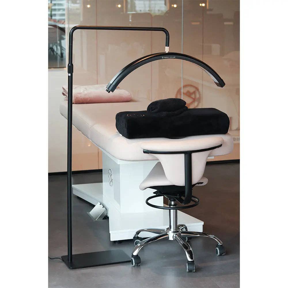 PE Cosmetics – wholesale Accent-/skrivbordslampa – Maanlicht belysning från PE Cosmetics2