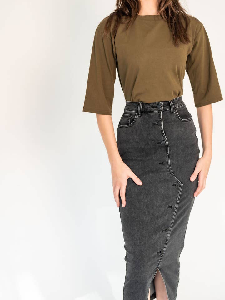 Recollection Brand - Wholesale Dress - Women's - Button Front Stretch Denim Midi Skirt1