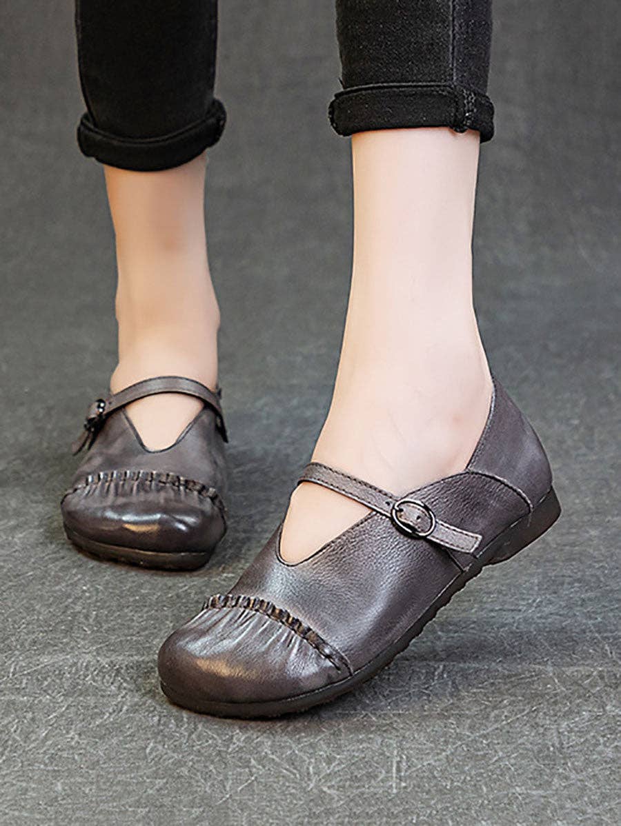 StyleGalX – wholesale Lågskor - Dam – Vintage damskor i äkta läder med låg klack och detaljer i splices1