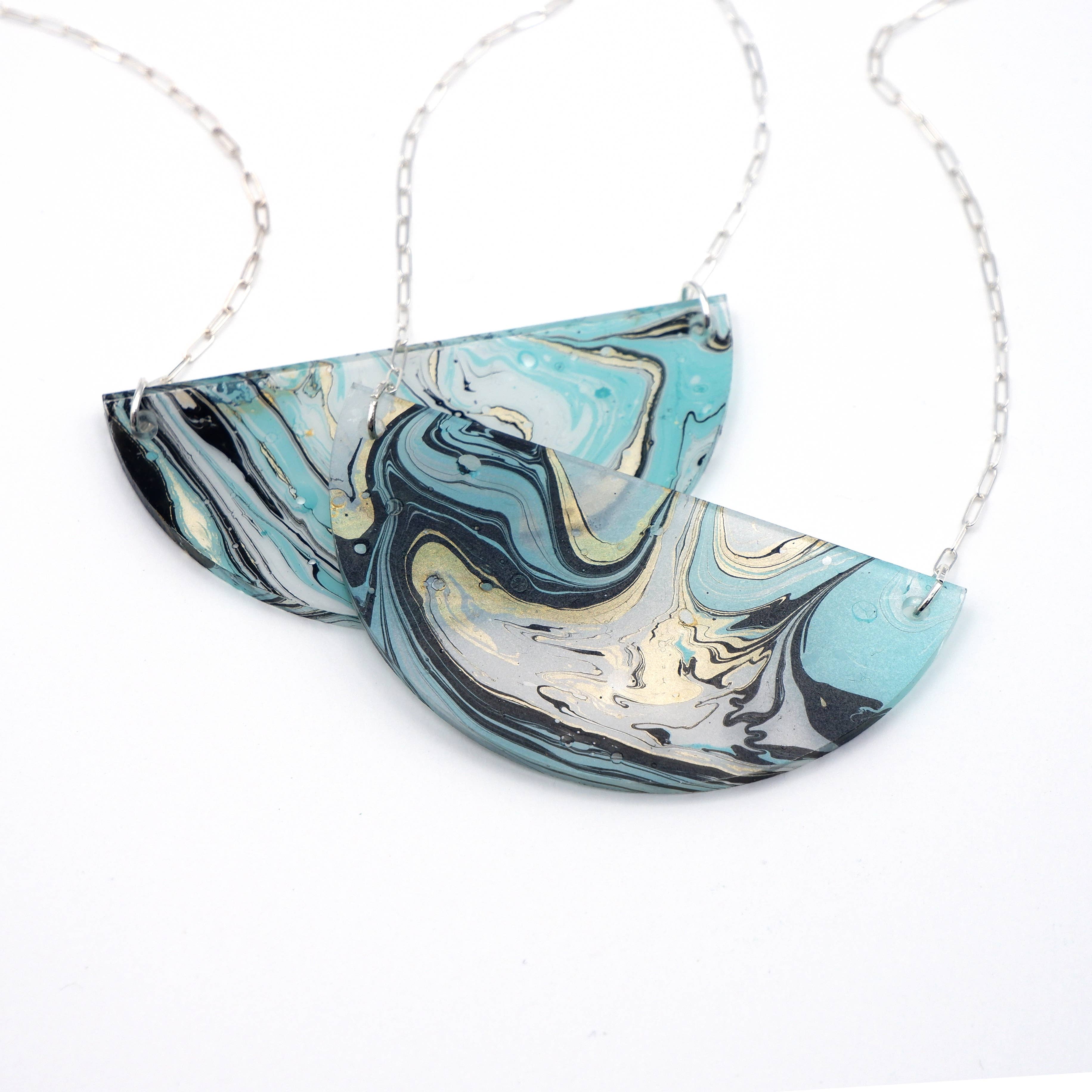 Grayjay Studio - Wholesale Pendant/Charm Necklace - Half Moon Pendant Necklace4