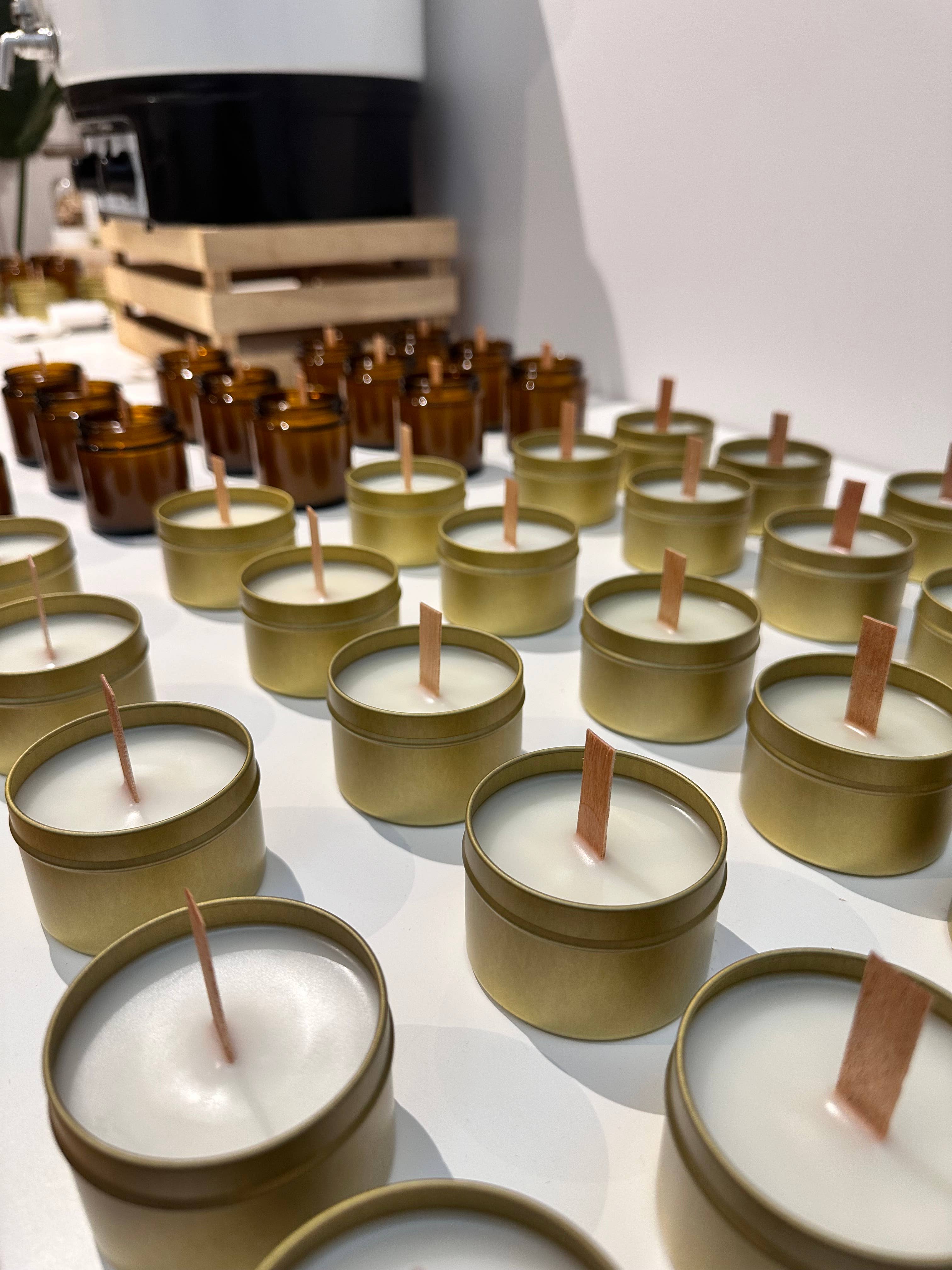 Hart and Soul - Wholesale Travel candles - Golden Tin Candle 100g2